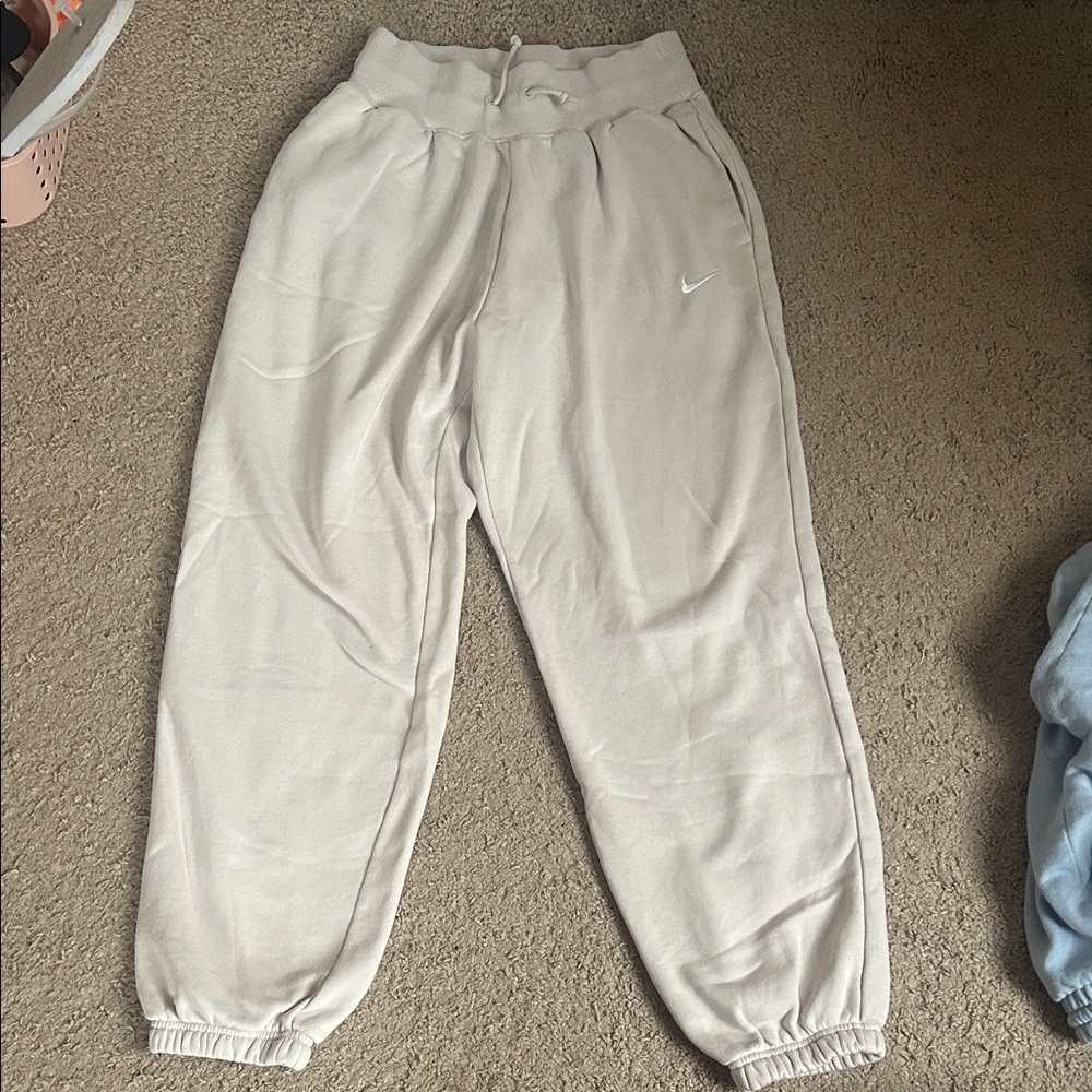 Nike Light Cream Sweatpants